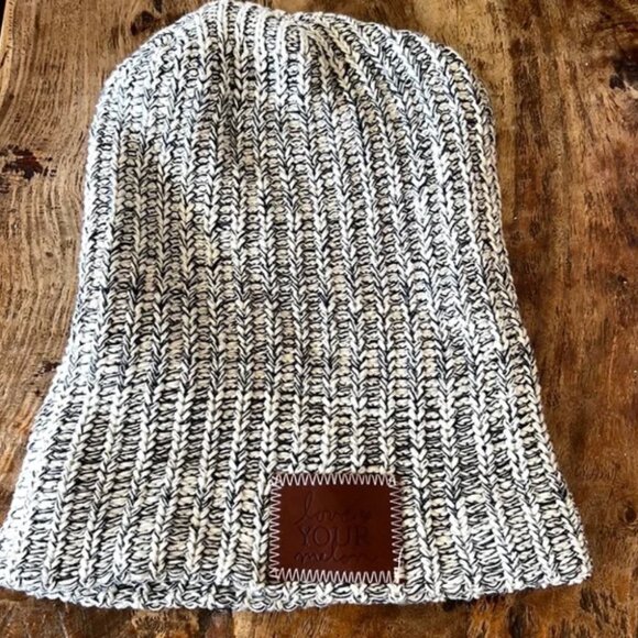 Love Your Melon Thick Knit Ski Gray Snowboarding Winter Beanie Hat - Picture 3 of 6